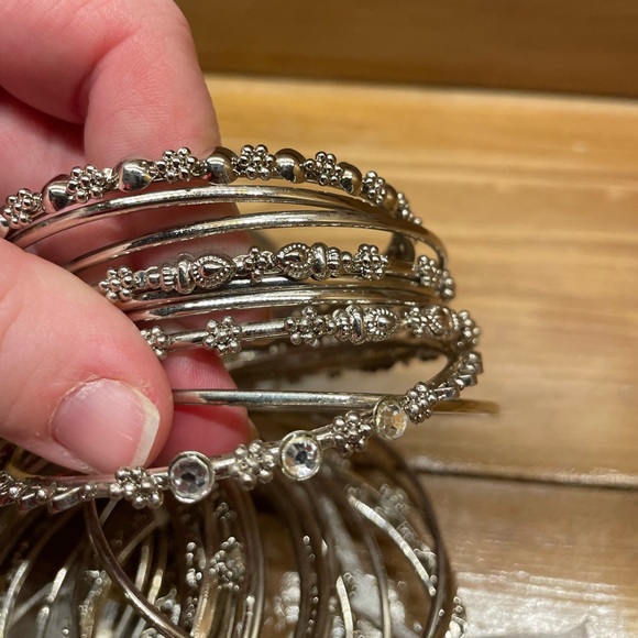 Beautiful Set of Silver Color Bangle 32 Total Bracelets - Picture 2 of 9